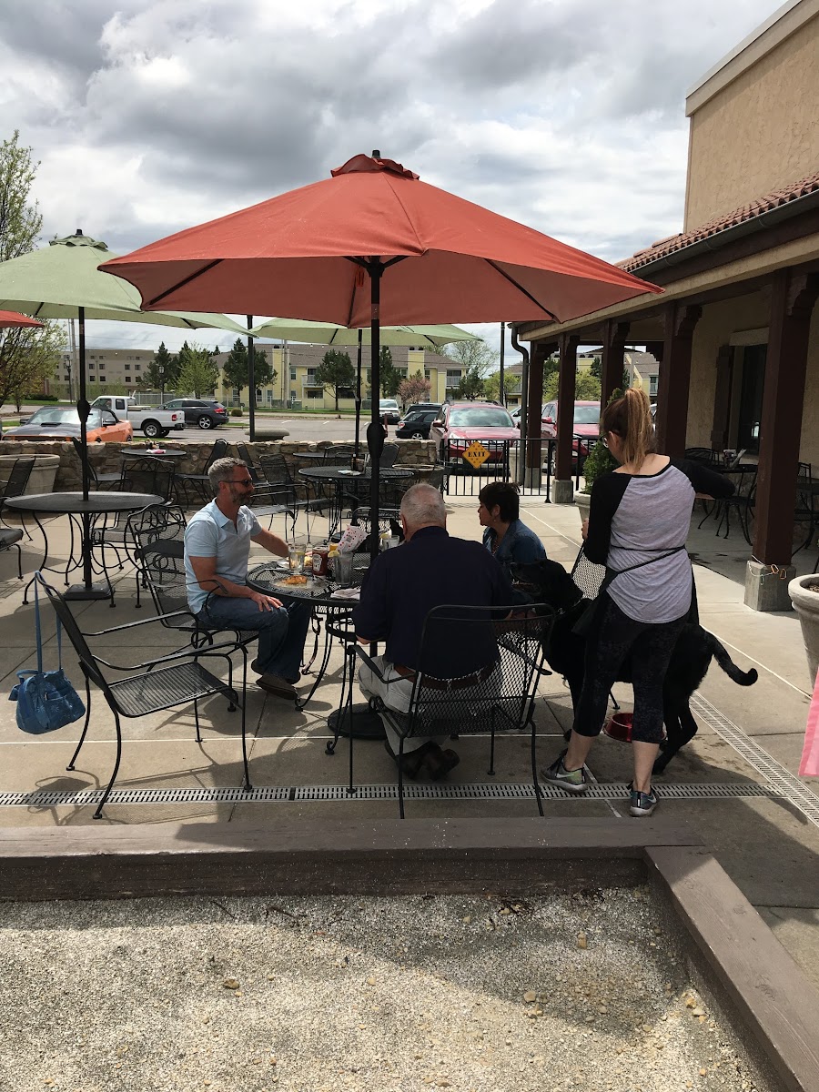 Fetch Bar & Grill